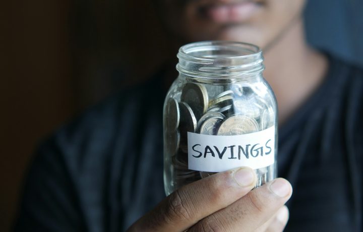 Frugal Living Tips: 30 Ways to Cut Expenses Without Feeling Broke