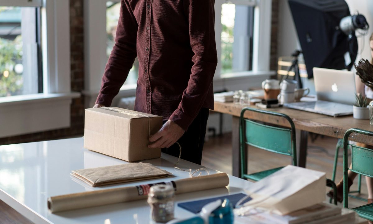 How to Make Money Dropshipping in 2026 Complete Beginner Guide