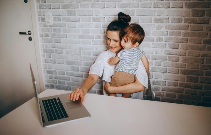 Best Ways to Make Money from Home for Moms in 2026: 15 Real Ideas